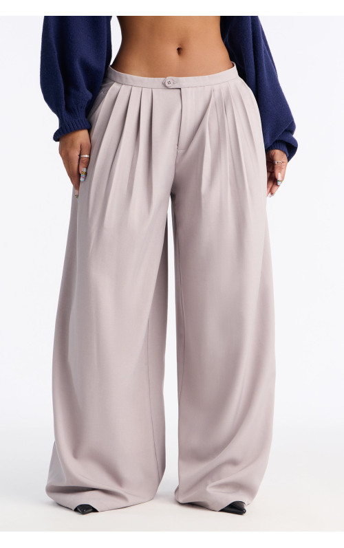 Штани Power Moves Daily з низькою посадкою та складками