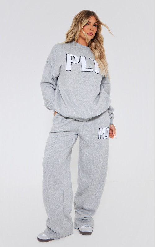 PrettyLittlething Ash Grey Borg Applique Applique Wide Neg Jogger