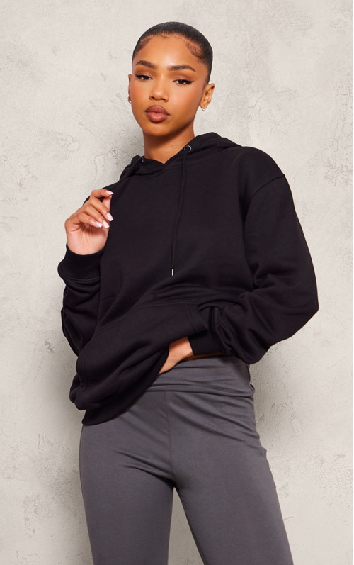 Чорна худі великого розміру