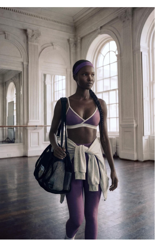 Спортивний топ 