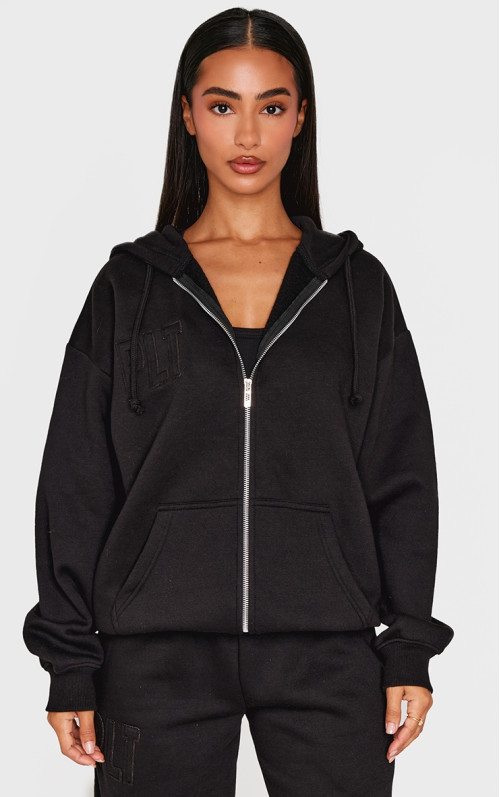 Маленька чорна худі з вишивкою на блискавці PRETTYLITTLETHING