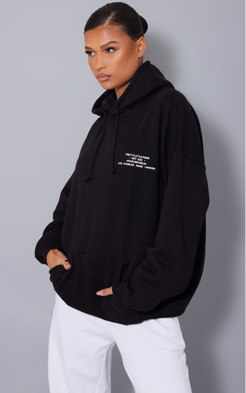 Чорний худі з принтом PRETTYLITTLETHING 2012