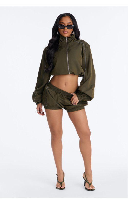 Шорти-бломери 