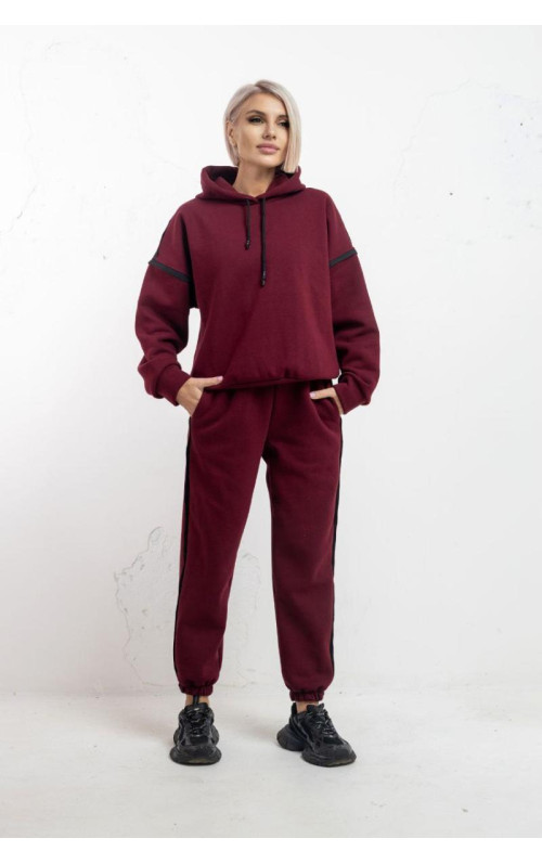 Спортивний костюм окантовка 