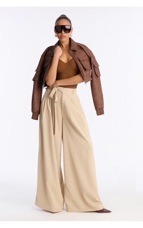 Штани Quiet Luxury Crepe з поясом на талії