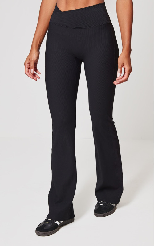 Чорні активні штани для йоги з перехресною талією