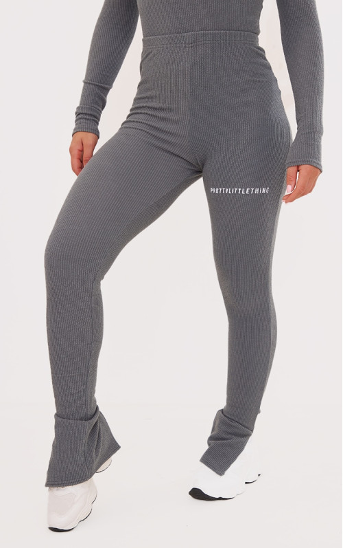 PRETTYLITTLETHING Вугільні легінси з розділеним подолом