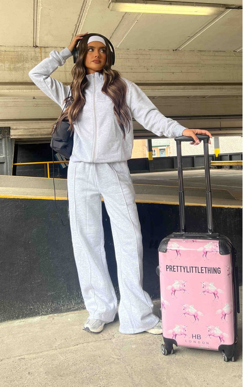 Попелясто-сірий шов із прямими штанинами