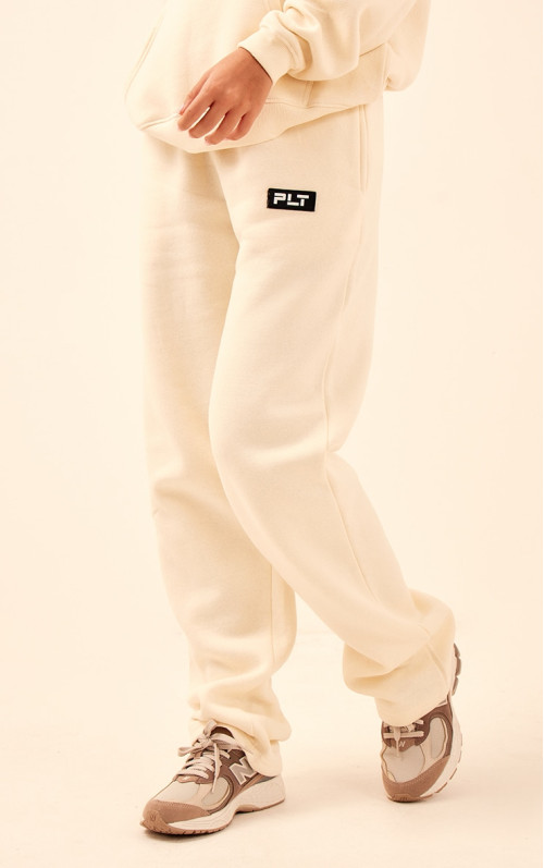PrettyLittlething Cream Logo Detail Detail Price Neg Joggers
