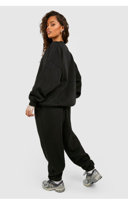 Чорний шов деталі негабарит