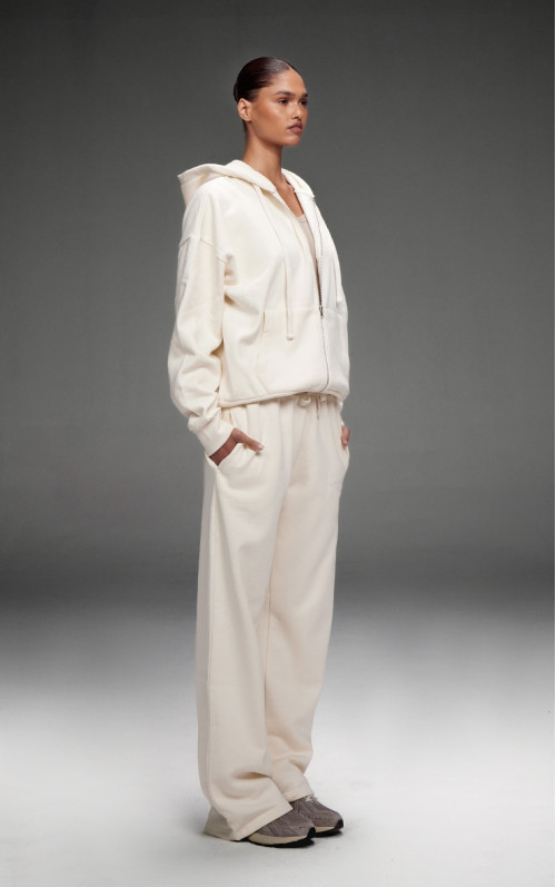 PrettyLittlething Cream Premium Extired Taverized Wide Wid Neg Joggers