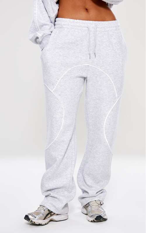 Попелясто-сірі великі джоггери з прямими штанинами з контрастною окантовкою