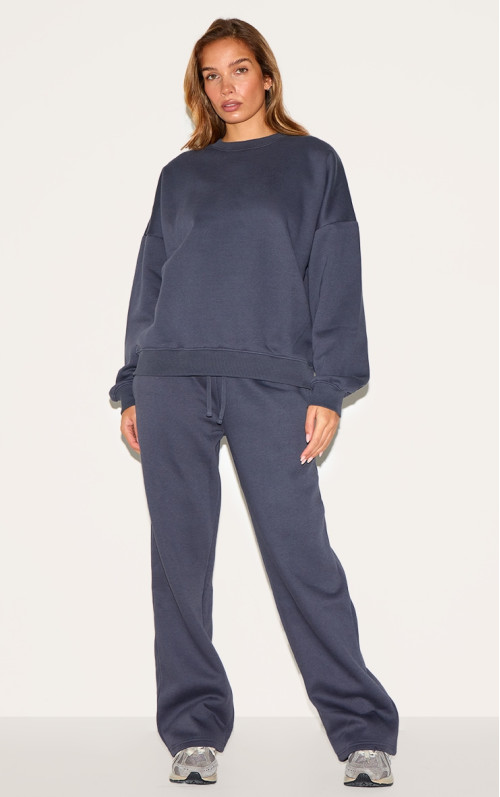 ВМС негабаритні комодспортні костюми